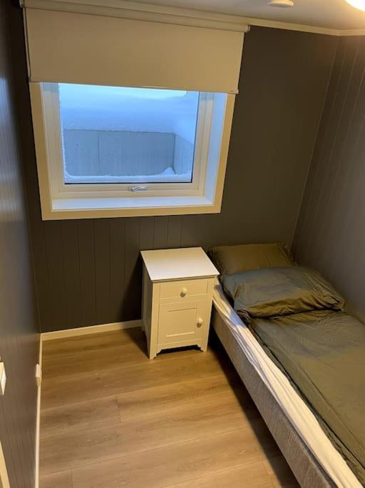 Lofoten - New Apartment, Close To Airport. Leknes Exterior photo